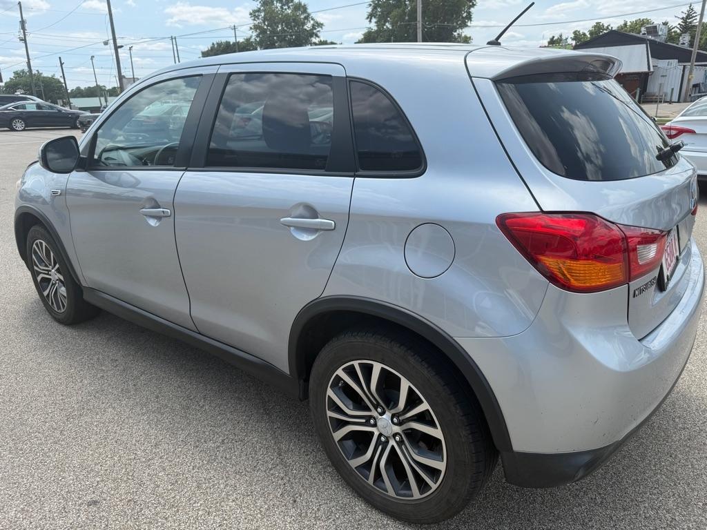 Mitsubishi Outlander Sport AWC 4dr CVT 2.4 ES 2016