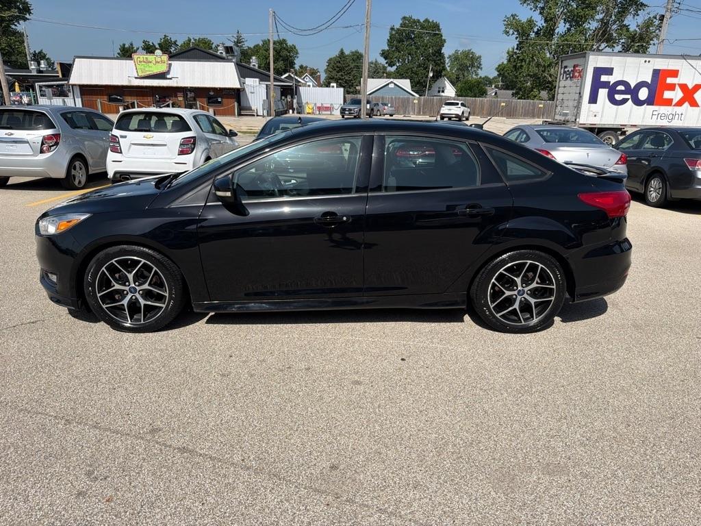 Ford Focus 4dr Sdn SE 2016