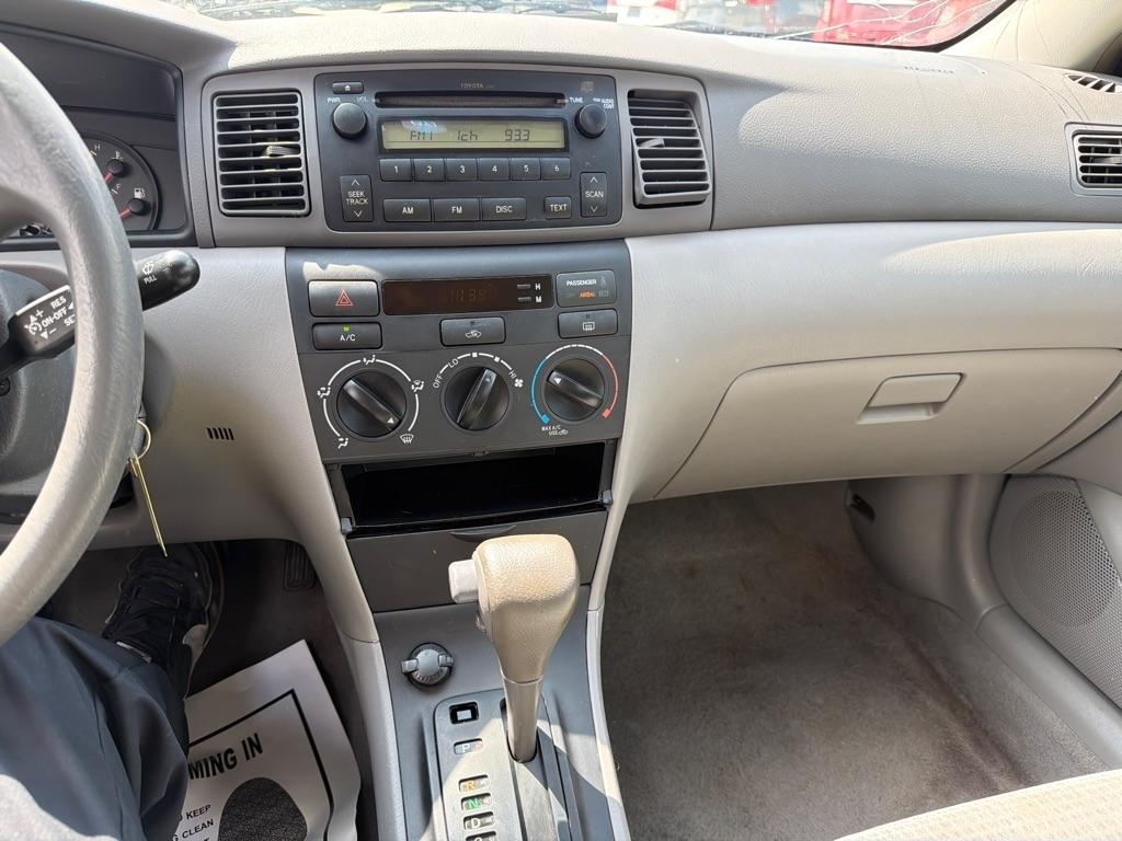 Toyota Corolla 4dr Sdn Auto CE (Natl) 2007