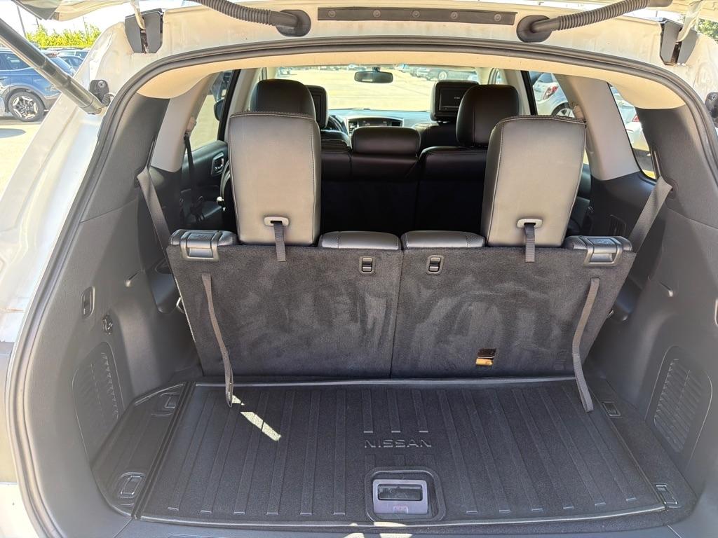 Nissan Pathfinder 4WD 4dr Platinum 2014