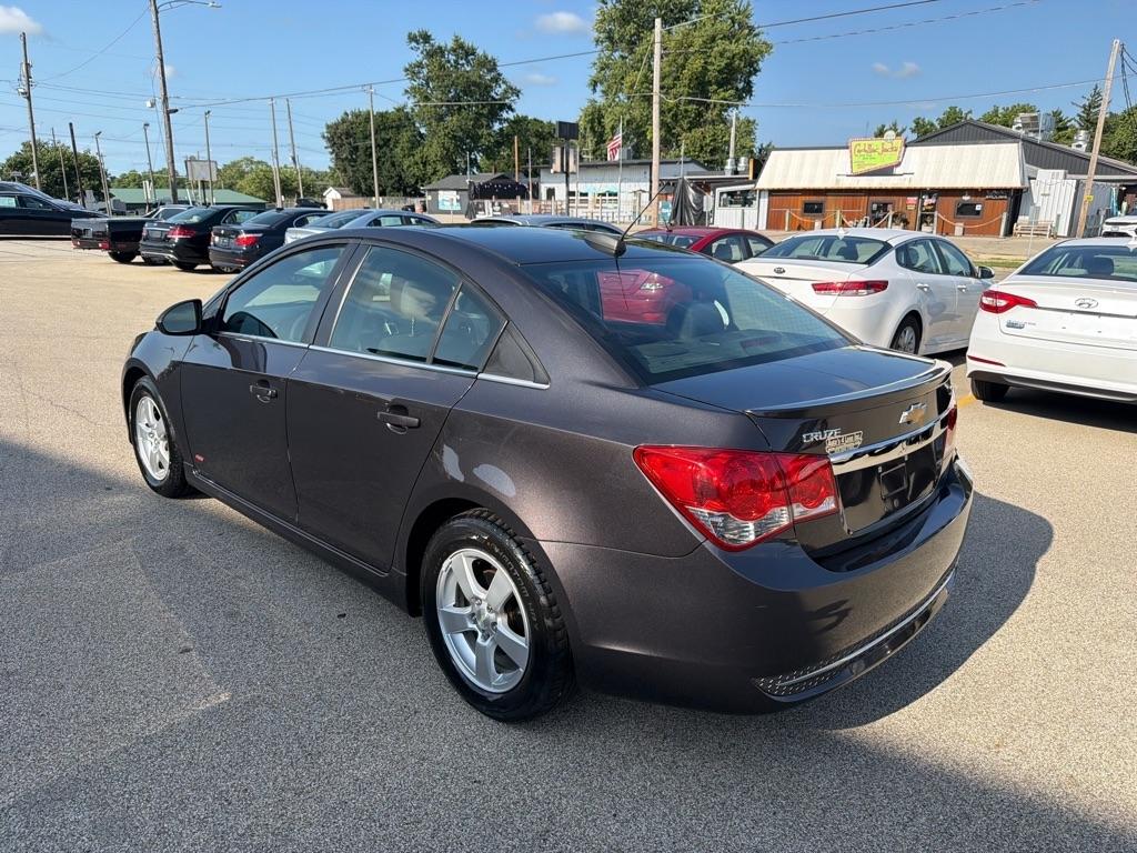 Chevrolet Cruze Limited 4dr Sdn Auto LT w/1LT 2016