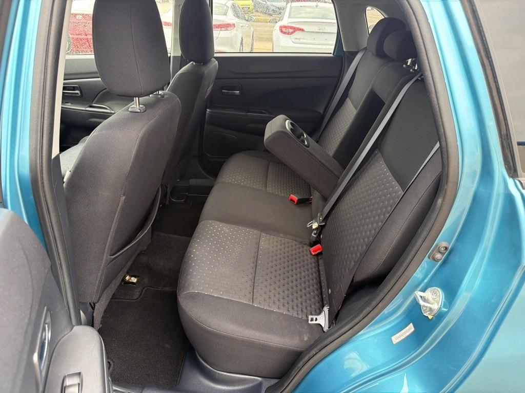 Mitsubishi Outlander Sport AWD 4dr CVT SE 2011