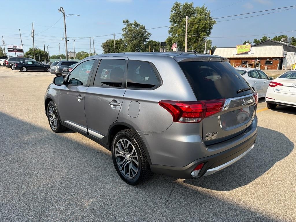 Mitsubishi Outlander AWC 4dr SEL 2016