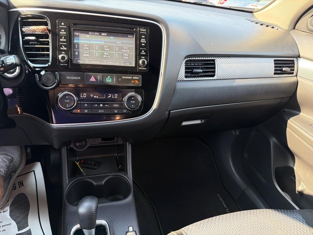 Mitsubishi Outlander AWC 4dr SEL 2016