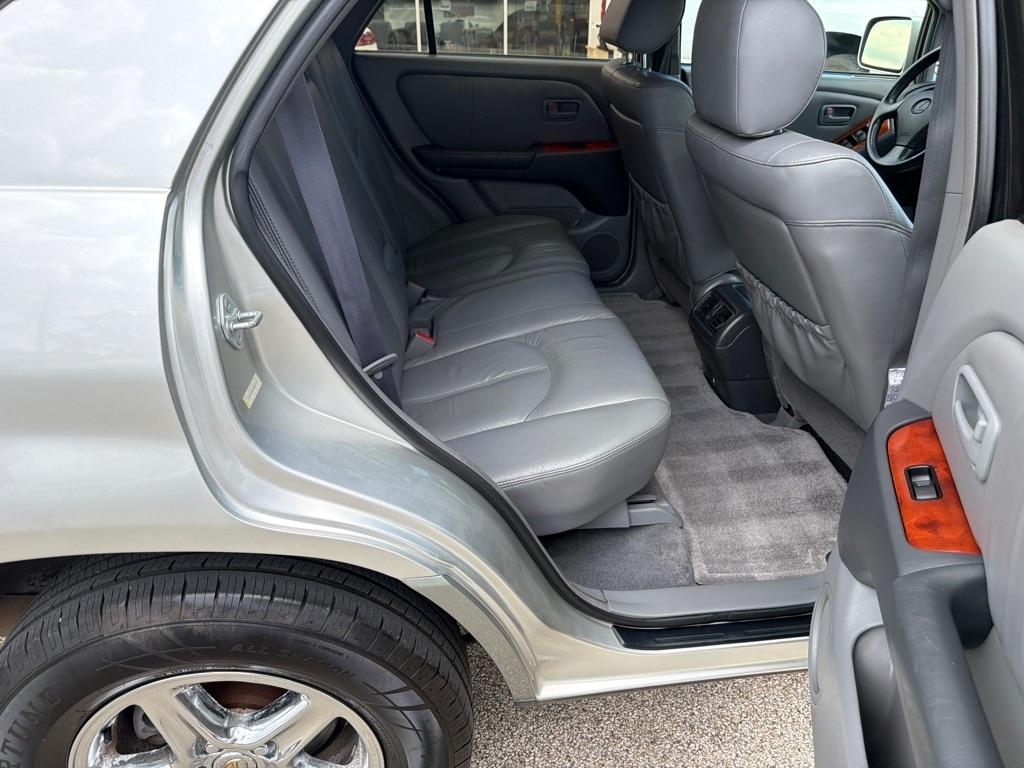 Lexus RX 300 Luxury SUV 4dr SUV 4WD 1999