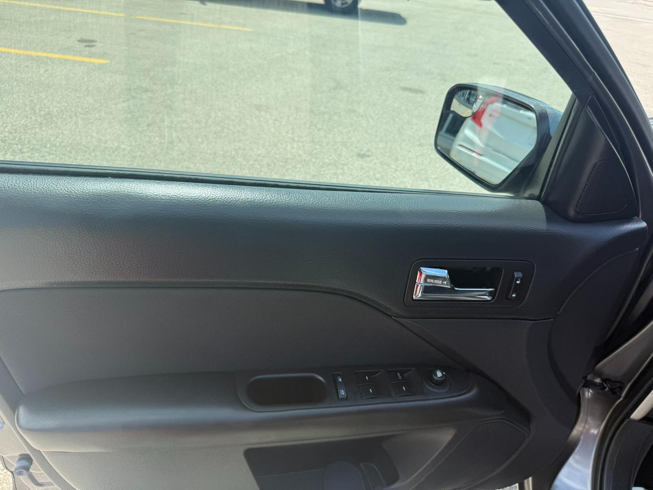 Ford Fusion 4dr Sdn SE FWD 2012