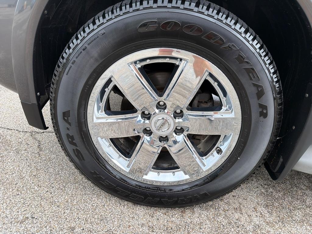 Nissan Armada 4WD 4dr LE FFV 2009