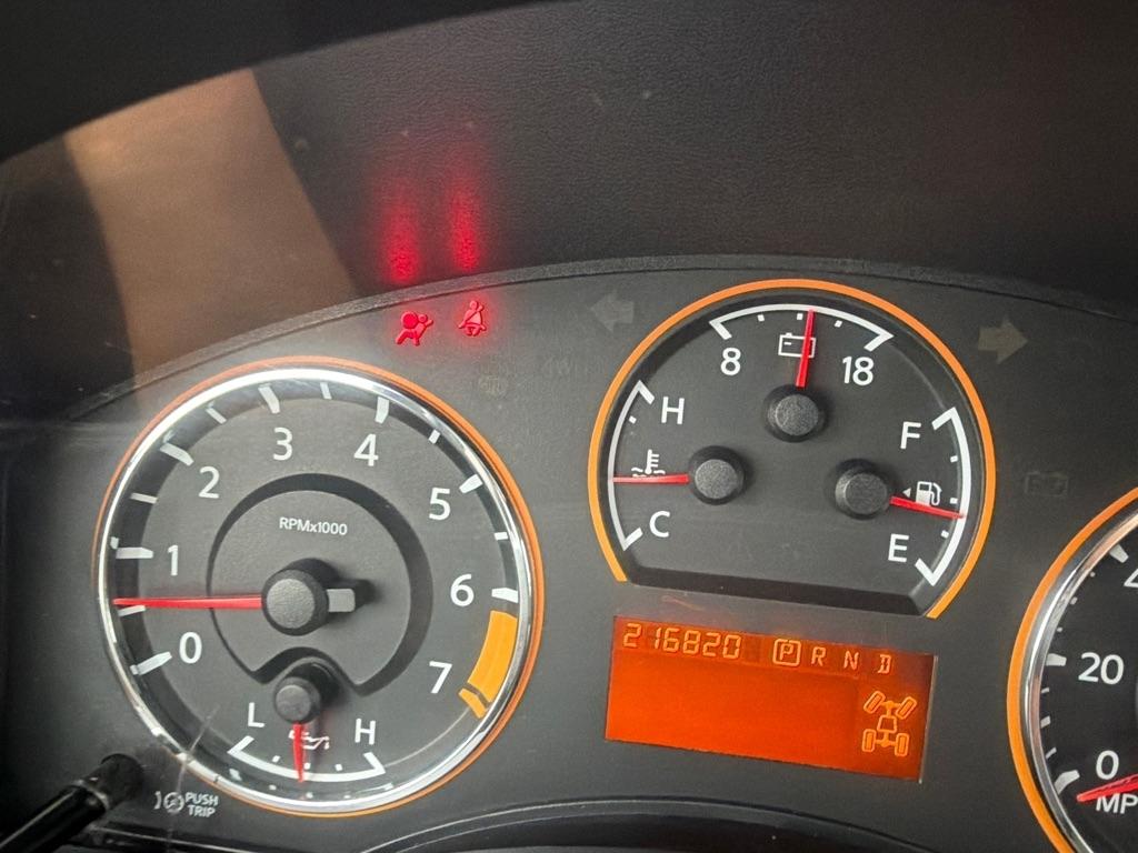 Nissan Armada 4WD 4dr LE FFV 2009
