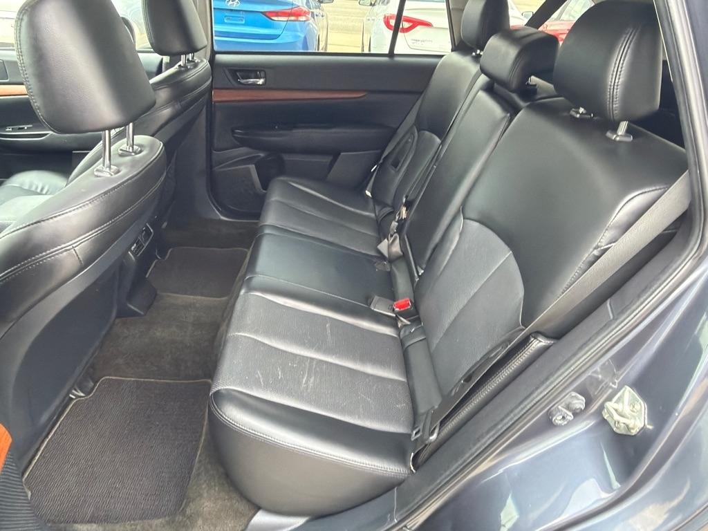 Subaru Outback 4dr Wgn H4 Auto 2.5i Limited 2014