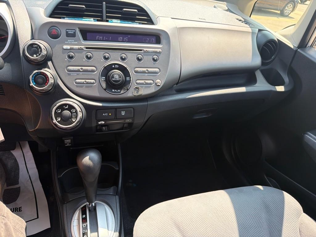 Honda Fit 5dr HB Auto 2013