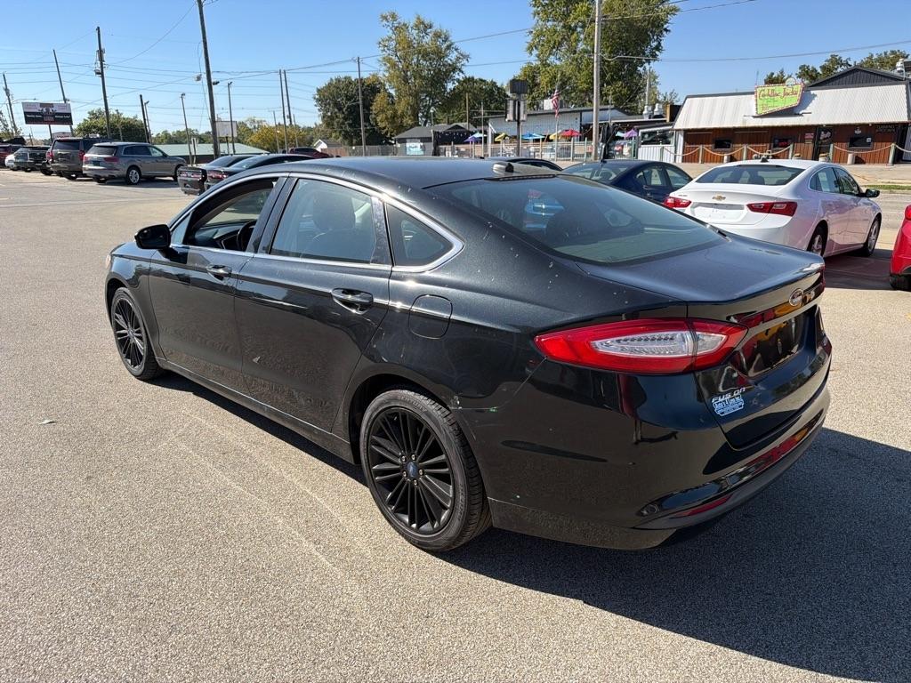 Ford Fusion 4dr Sdn SE FWD 2014