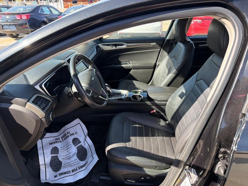 Ford Fusion 4dr Sdn SE FWD 2014
