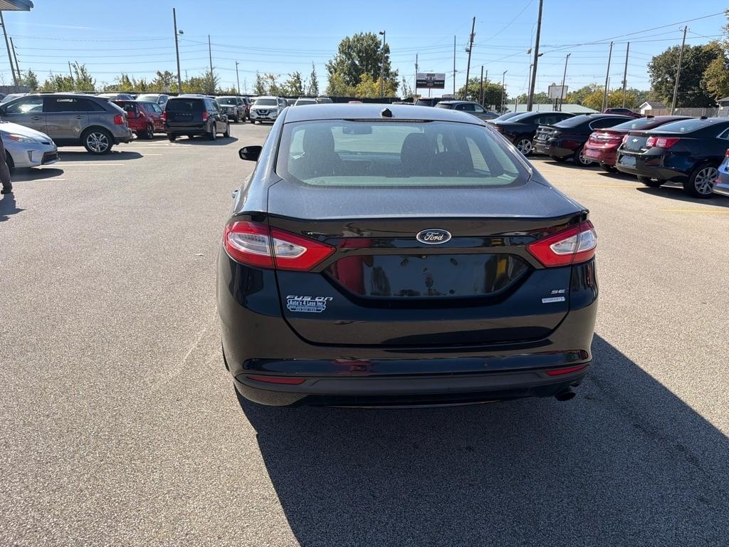 Ford Fusion 4dr Sdn SE FWD 2014