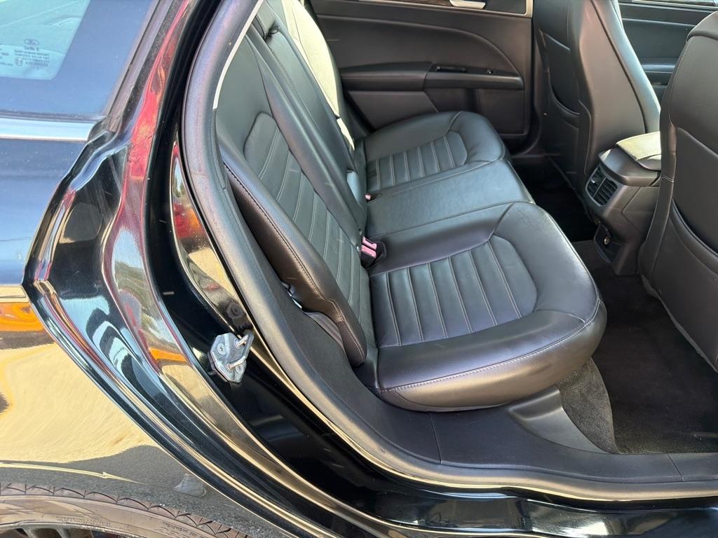 Ford Fusion 4dr Sdn SE FWD 2014