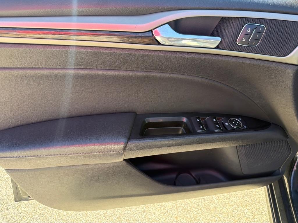 Ford Fusion 4dr Sdn SE FWD 2014