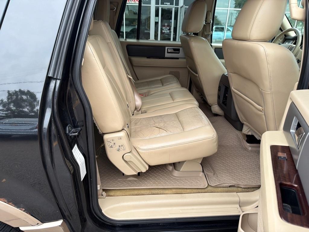 Ford Expedition EL 4WD 4dr King Ranch 2014