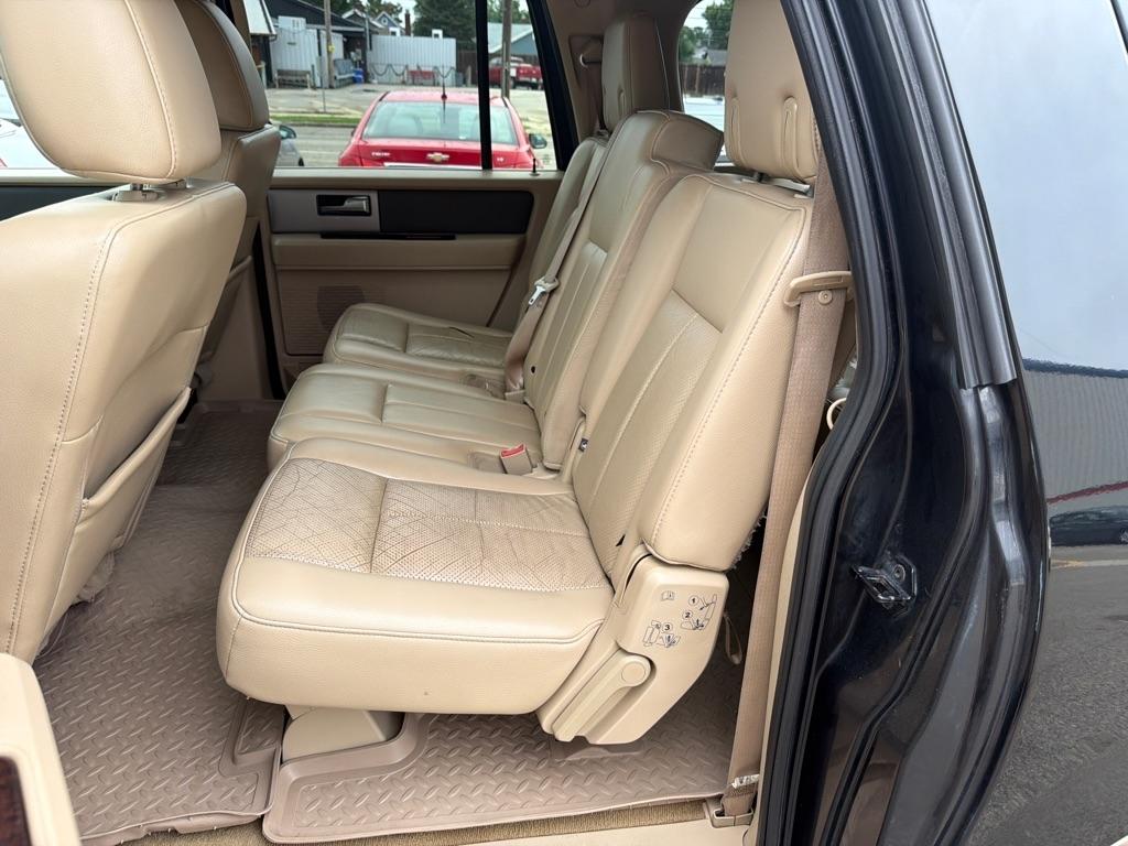 Ford Expedition EL 4WD 4dr King Ranch 2014