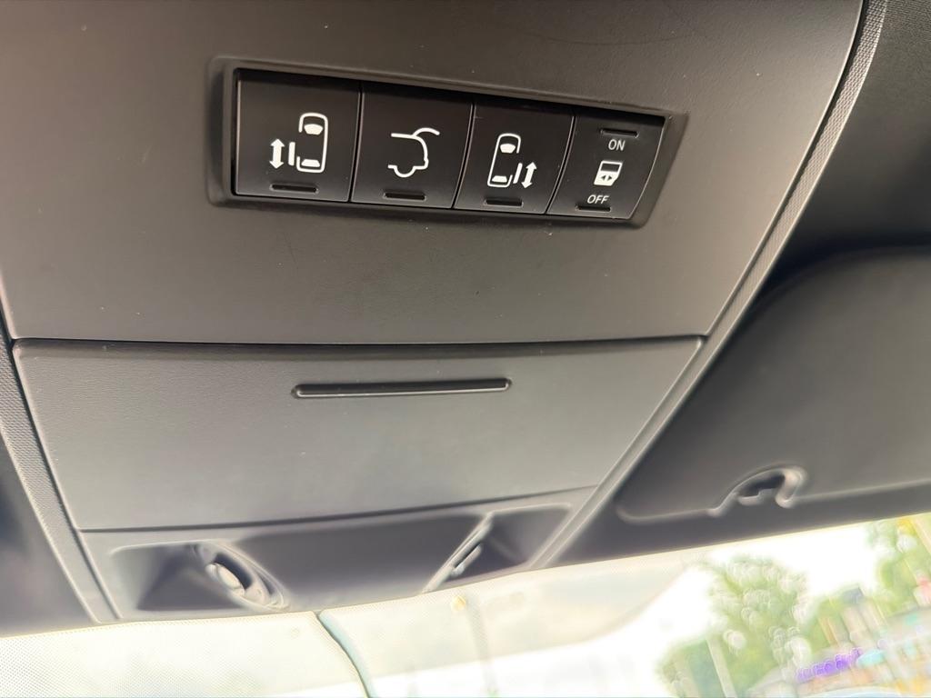 Dodge Grand Caravan 4dr Wgn SXT 30th Anniversary 2014