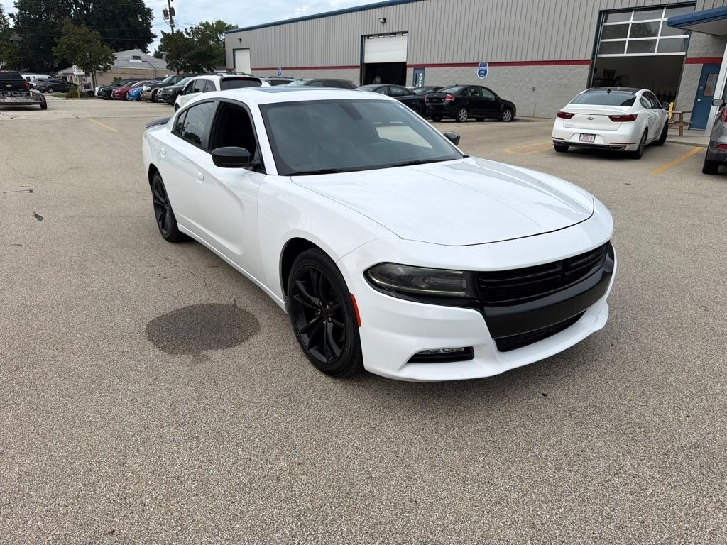 Dodge Charger 4dr Sdn R/T RWD 2016