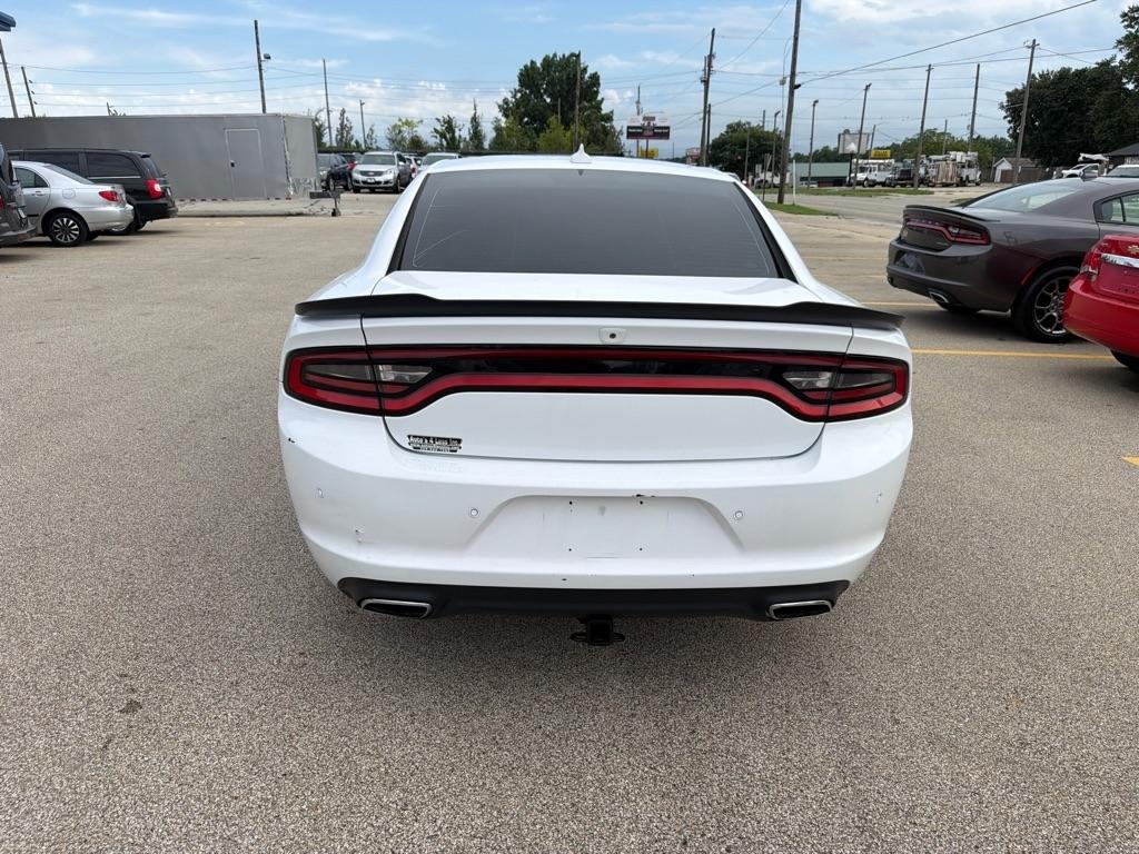 Dodge Charger 4dr Sdn R/T RWD 2016