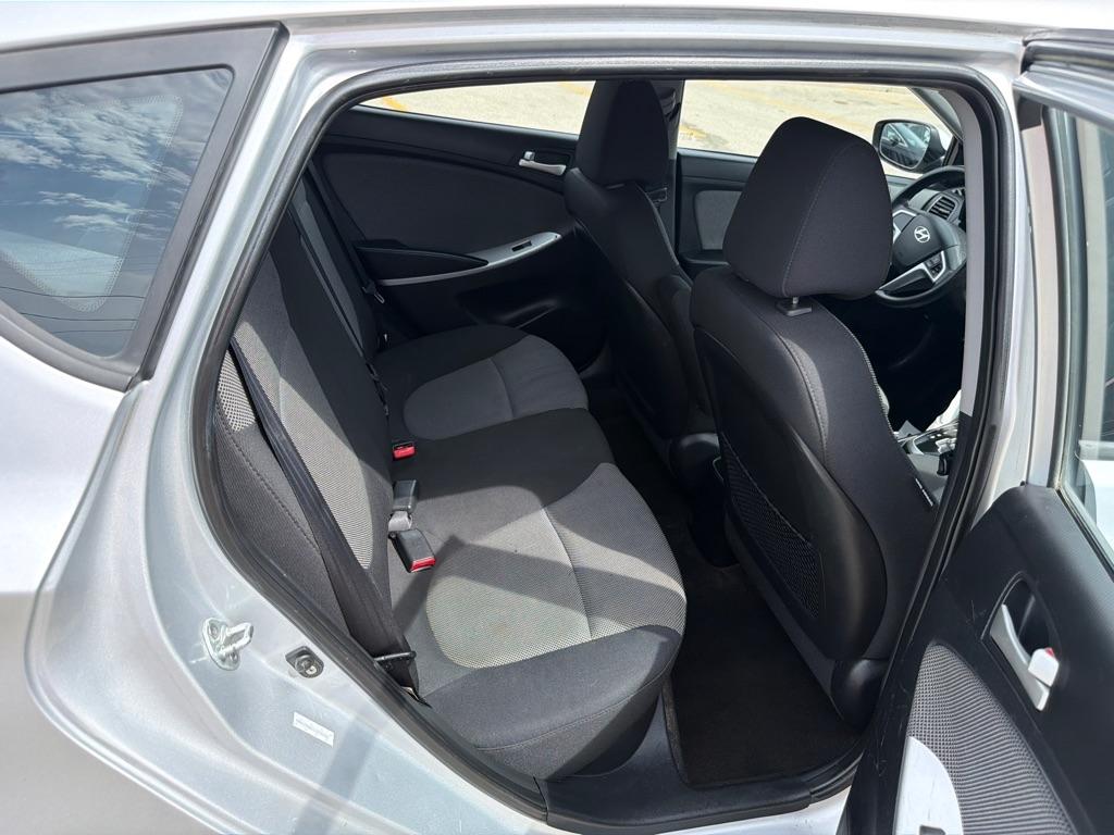 Hyundai Accent 5dr HB Auto GS 2012