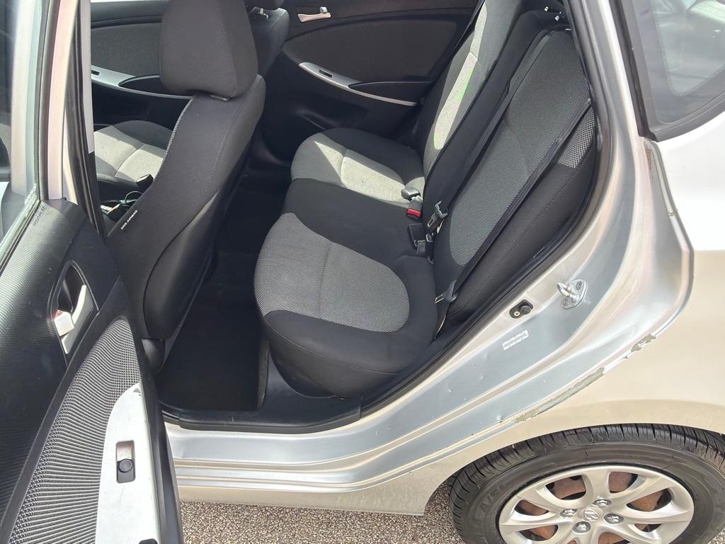 Hyundai Accent 5dr HB Auto GS 2012