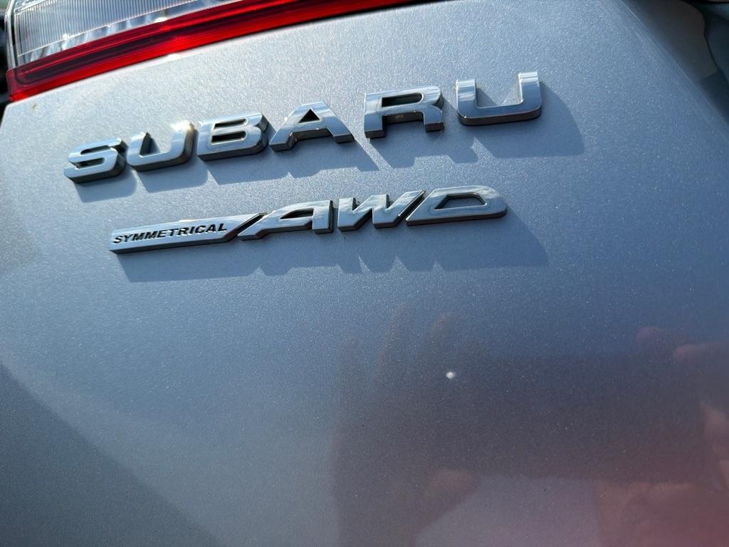 Subaru Outback 4dr Wgn 2.5i Limited 2015