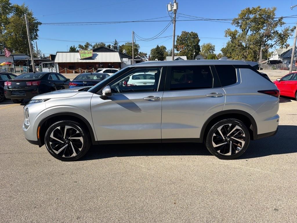 Mitsubishi Outlander ES S-AWC 2022
