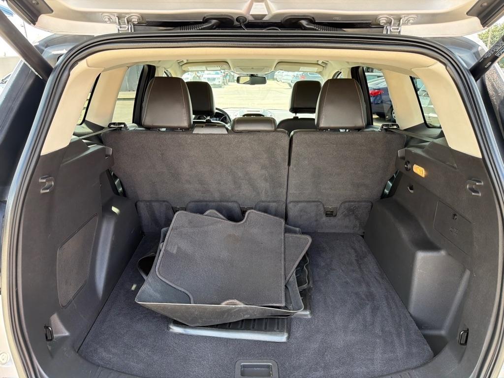 Ford Escape Titanium FWD 2017