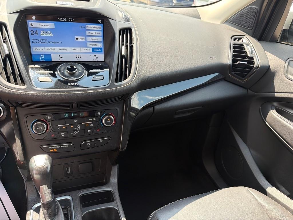 Ford Escape Titanium FWD 2017
