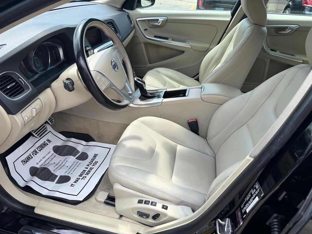 Volvo S60 2015.5 4dr Sdn T5 Drive-E Premier FWD 2015
