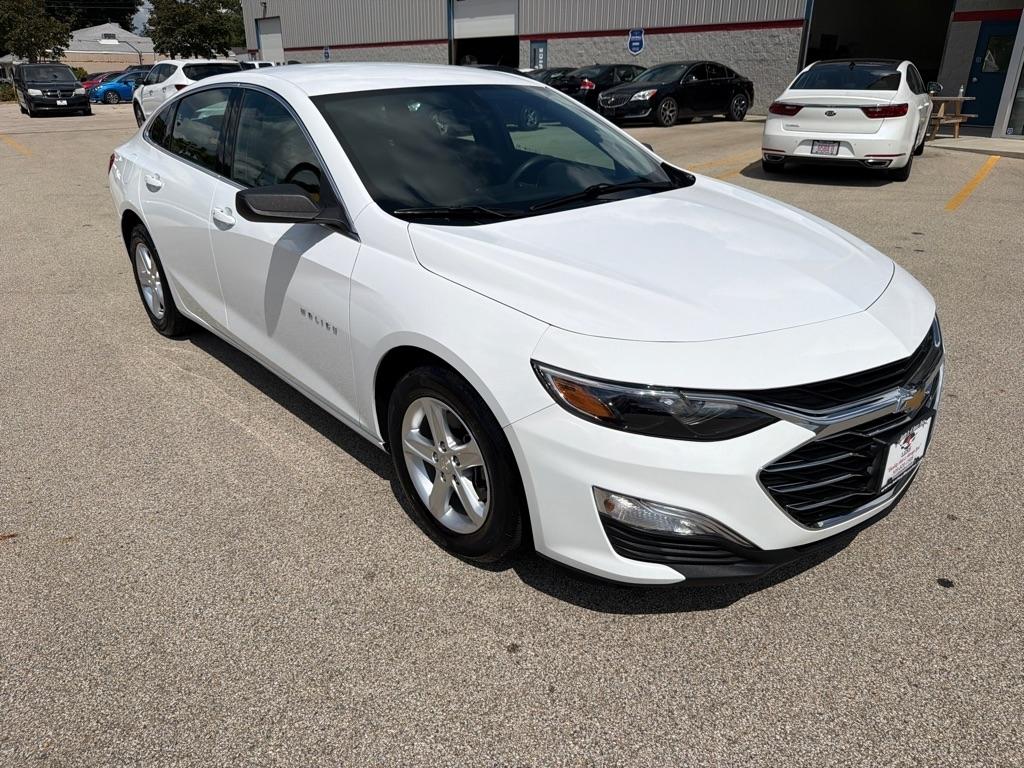 Chevrolet Malibu 4dr Sdn LS w/1LS 2022
