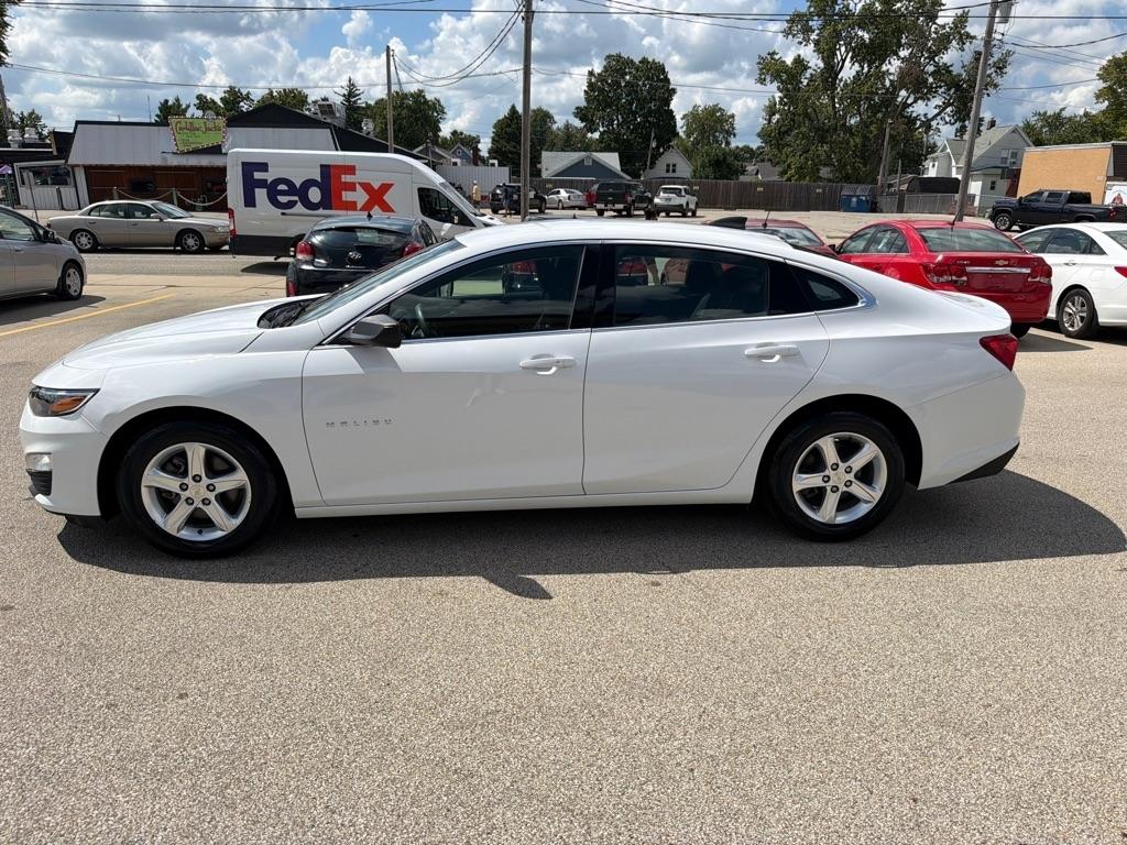 Chevrolet Malibu 4dr Sdn LS w/1LS 2022