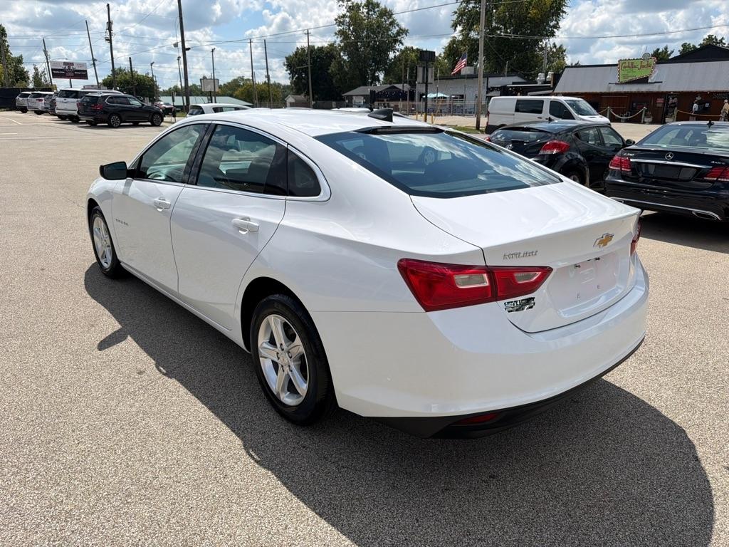 Chevrolet Malibu 4dr Sdn LS w/1LS 2022