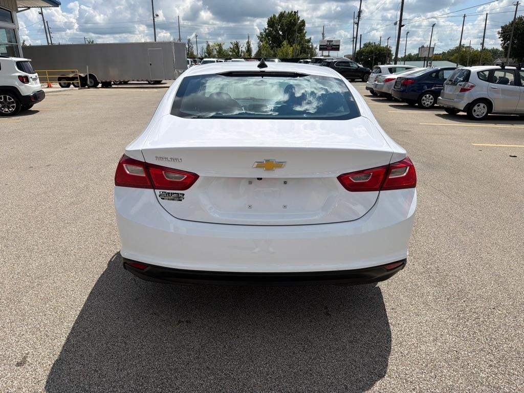 Chevrolet Malibu 4dr Sdn LS w/1LS 2022