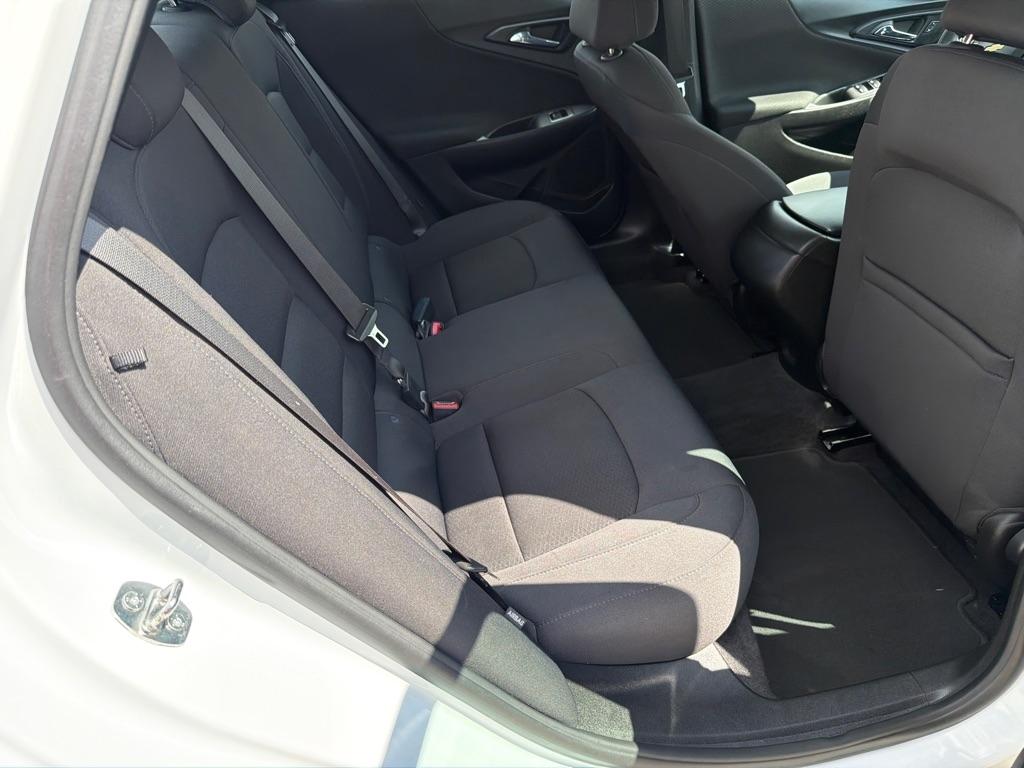 Chevrolet Malibu 4dr Sdn LS w/1LS 2022