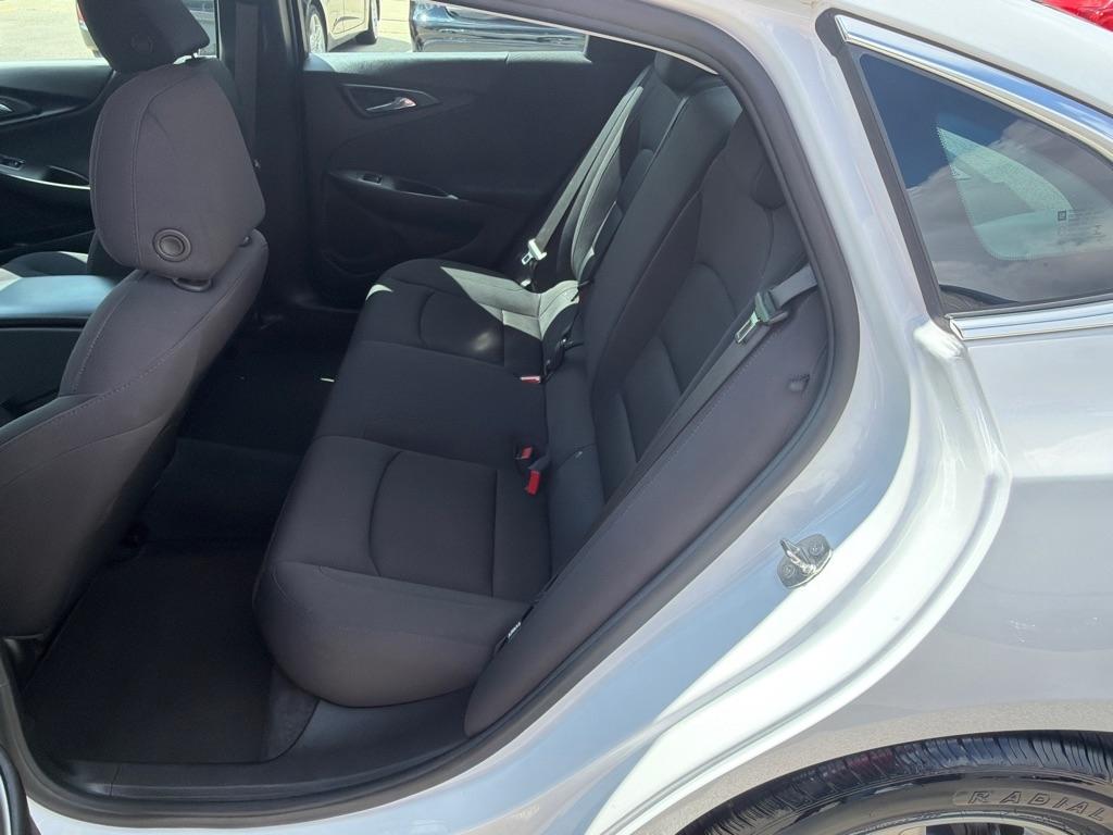 Chevrolet Malibu 4dr Sdn LS w/1LS 2022