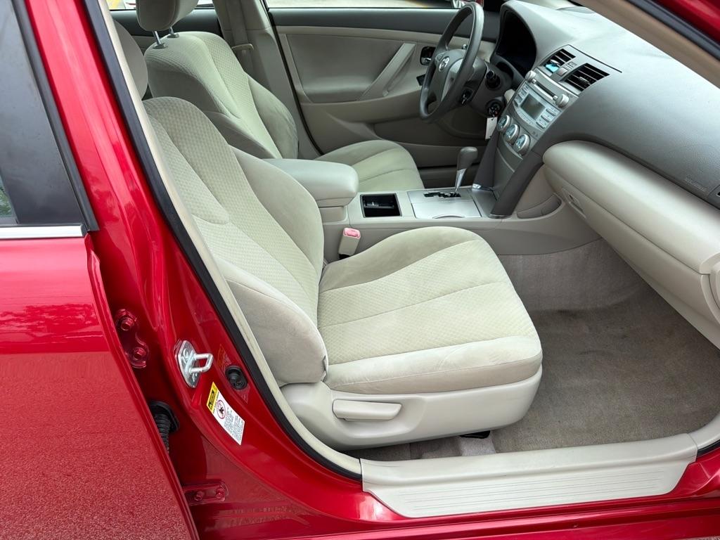 Toyota Camry 4dr Sdn I4 Auto XLE (Natl) 2007