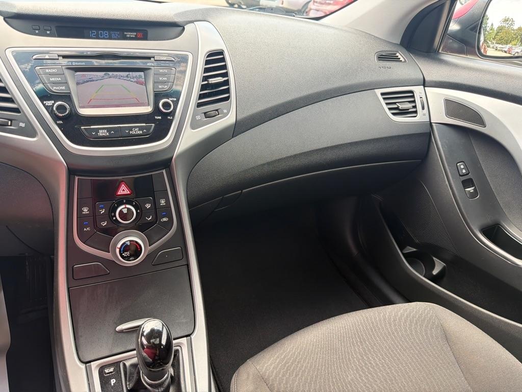 Hyundai Elantra 4dr Sdn Auto SE (Ulsan Plant) 2015