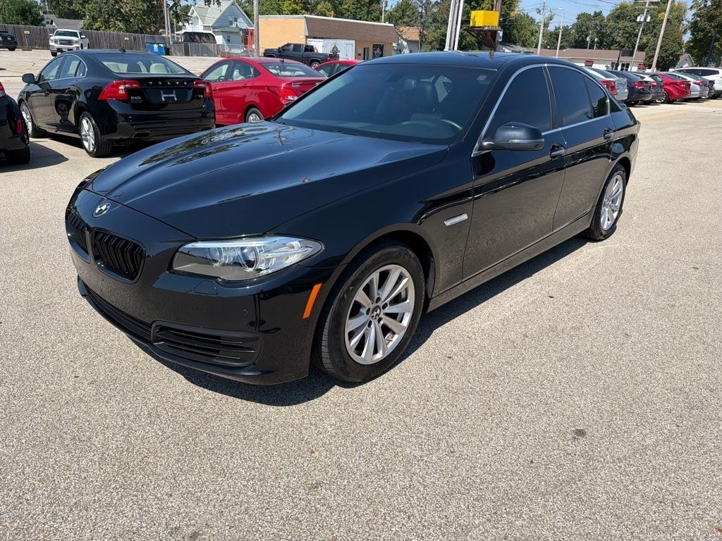 BMW 5 Series 4dr Sdn 528i xDrive AWD 2014