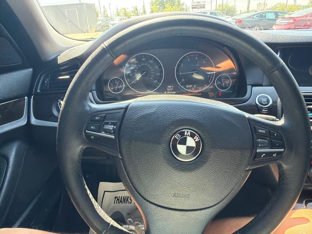 BMW 5 Series 4dr Sdn 528i xDrive AWD 2014