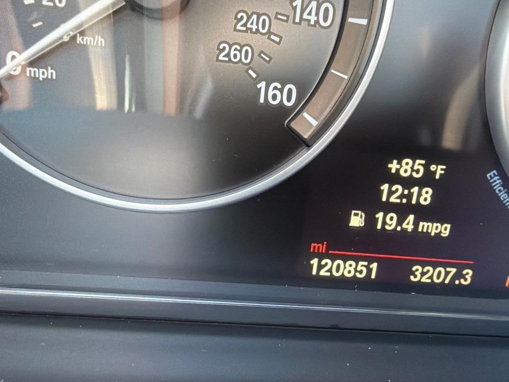 BMW 5 Series 4dr Sdn 528i xDrive AWD 2014