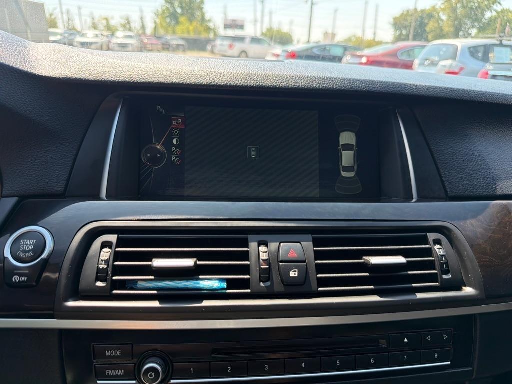 BMW 5 Series 4dr Sdn 528i xDrive AWD 2014