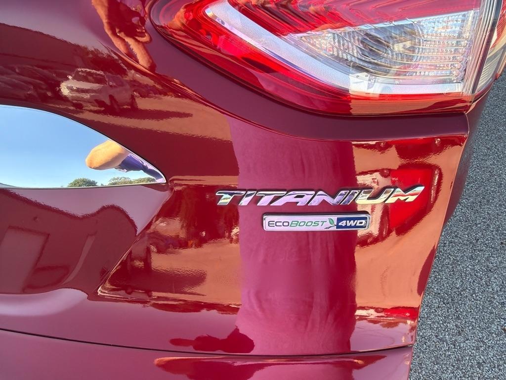 Ford Escape 4WD 4dr Titanium 2016