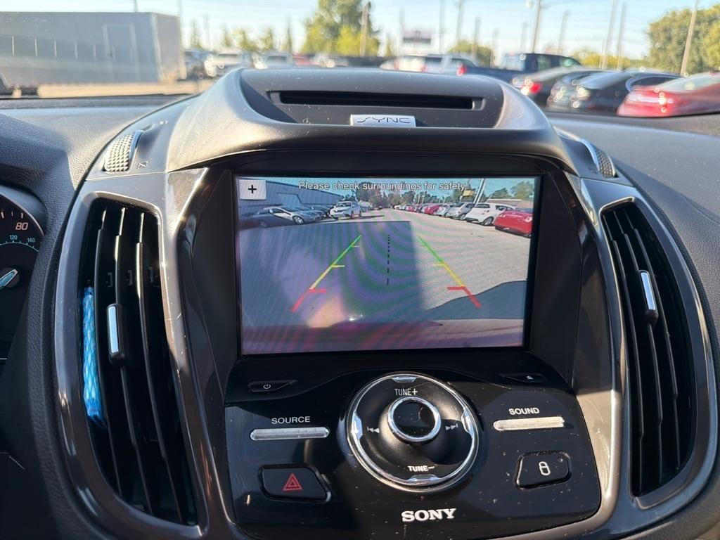 Ford Escape 4WD 4dr Titanium 2016