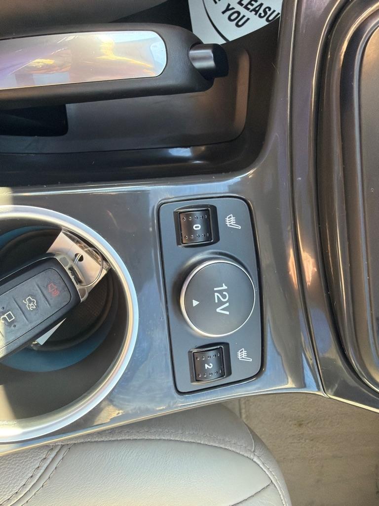 Ford Escape 4WD 4dr Titanium 2016