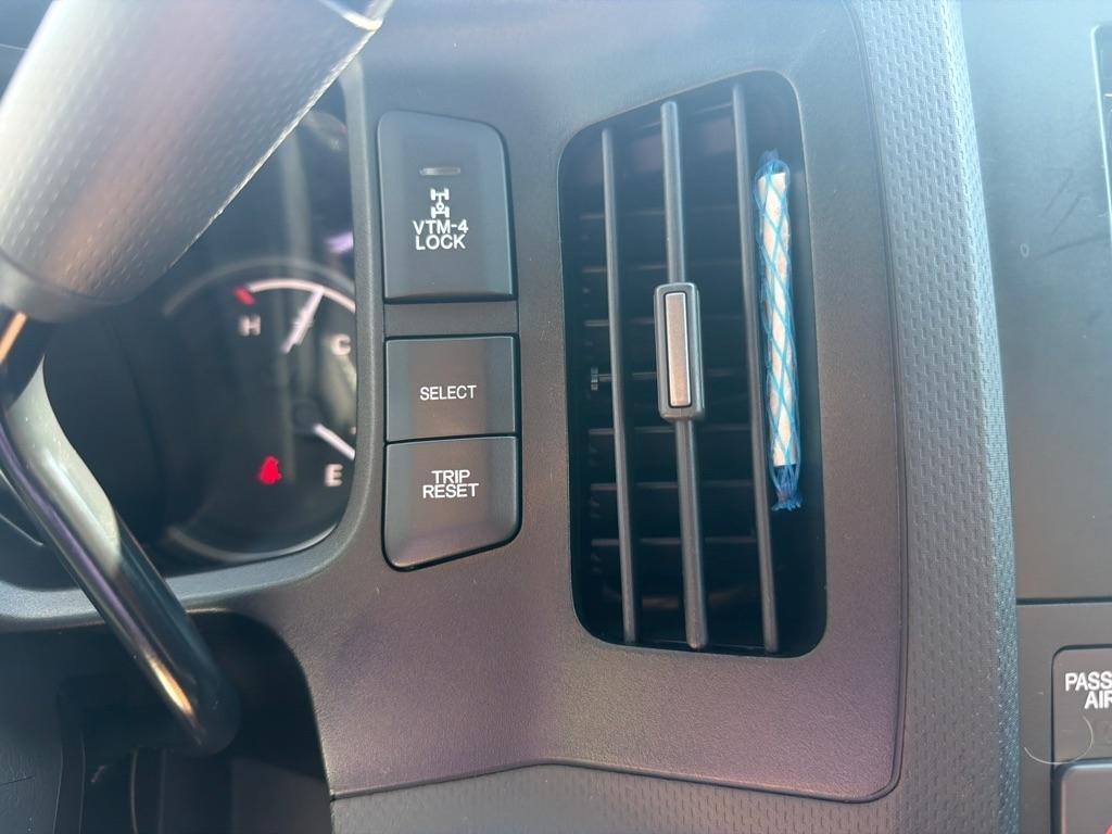 Honda Ridgeline 4WD Crew Cab Sport 2014