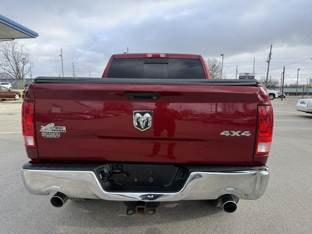 RAM 1500 4WD Crew Cab 140.5" Big Horn 2015
