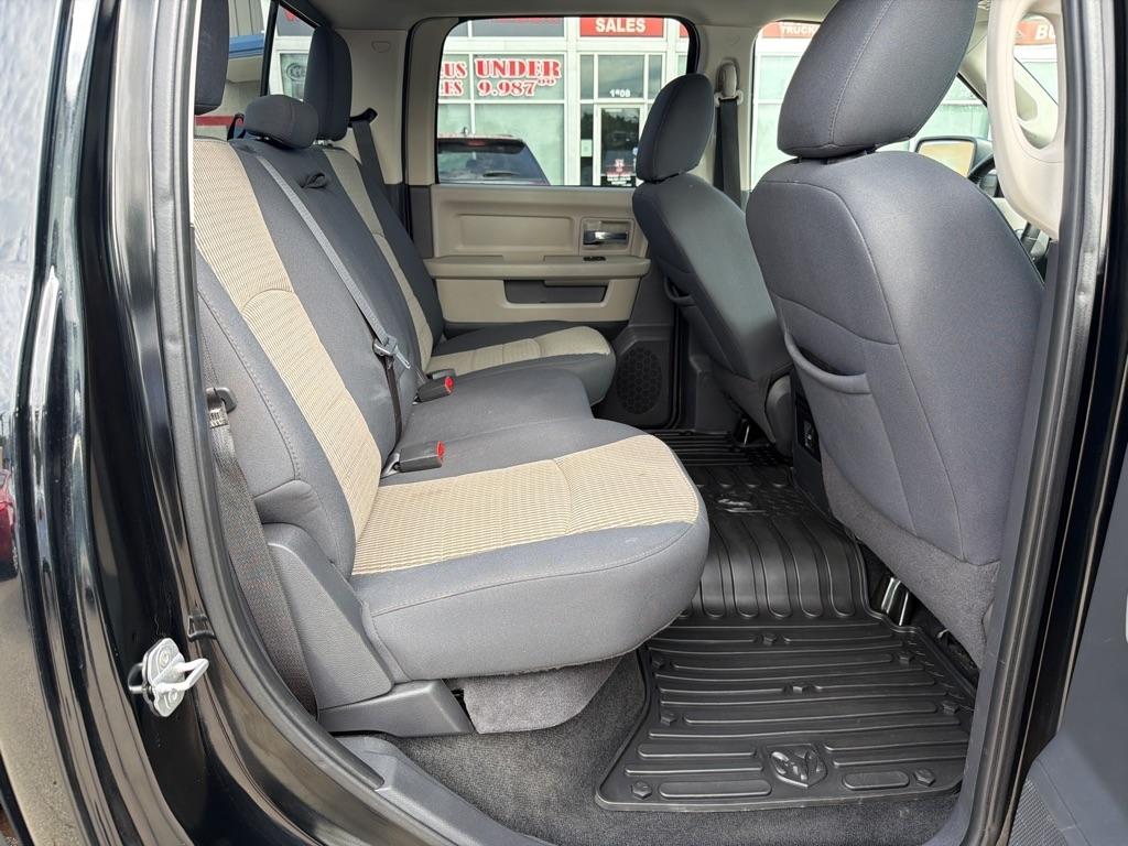 RAM 1500 2WD Crew Cab 140.5" Outdoorsman 2012