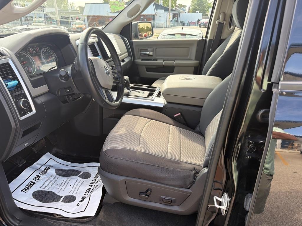 RAM 1500 2WD Crew Cab 140.5" Outdoorsman 2012